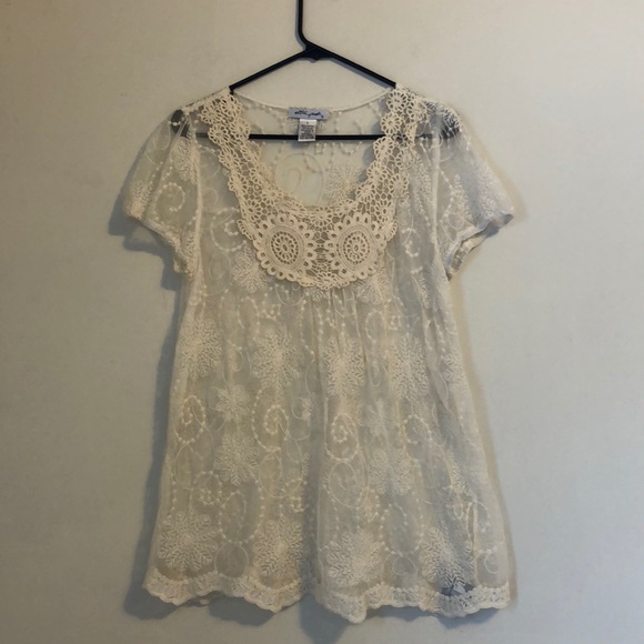 Ultra Pink Tops - Beautiful whit lace floral see thru shirt